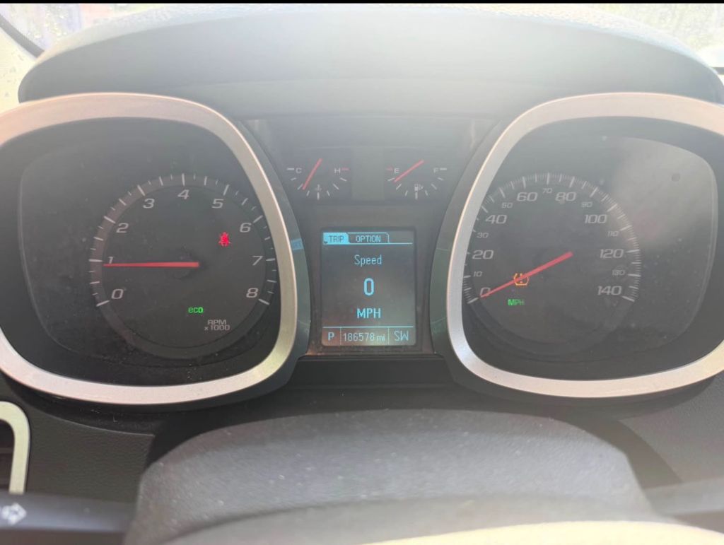 2016 Chevrolet Equinox LS - Photo 13